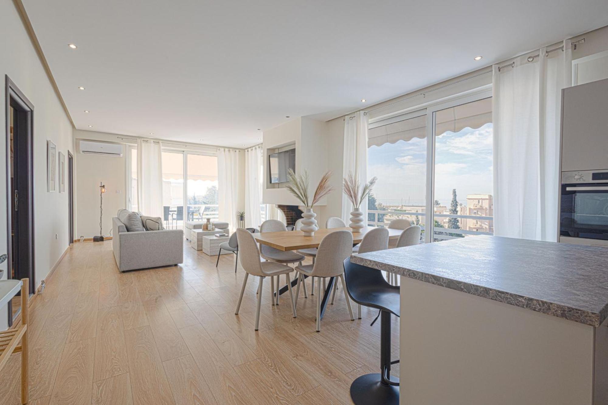Luxurious 3-Bedroom Seaside Retreat Fully Renovated In 2025 Athen Eksteriør bilde