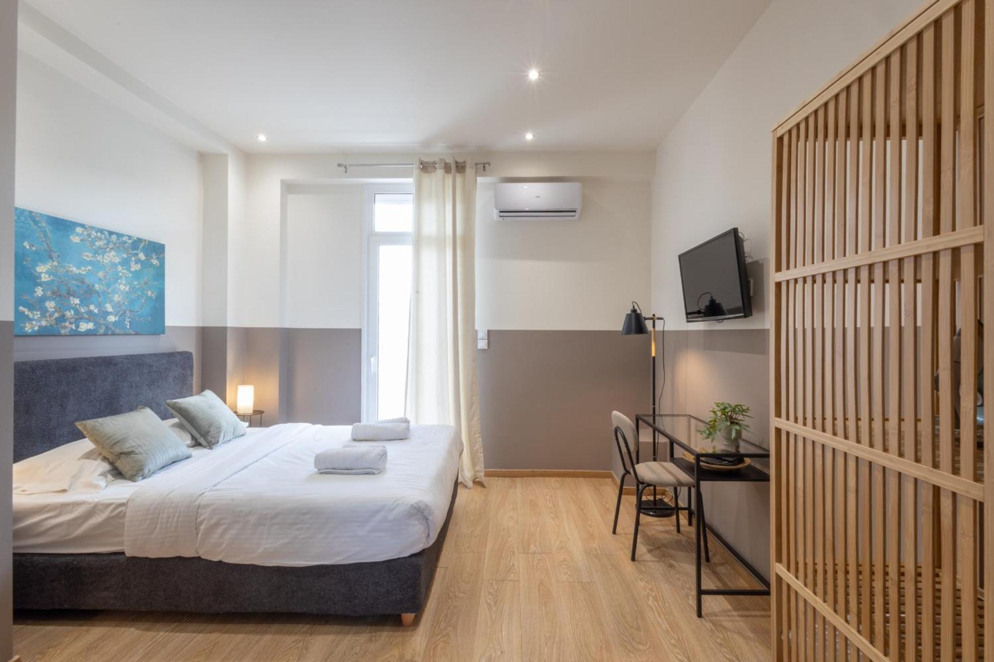 Luxurious 3-Bedroom Seaside Retreat Fully Renovated In 2025 Athen Eksteriør bilde